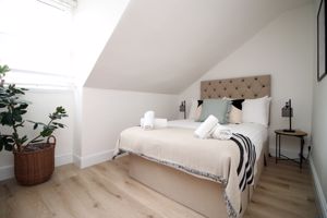 Photo 17- click for photo gallery